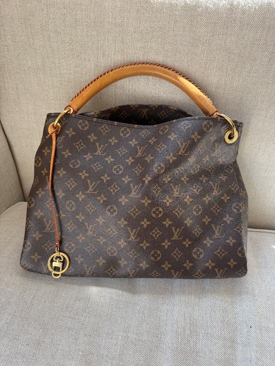 Louis Vuitton Handbags - LOUIS VUITTON Artsy MM Monogram Canvas Brown Tote Shoulder Bag